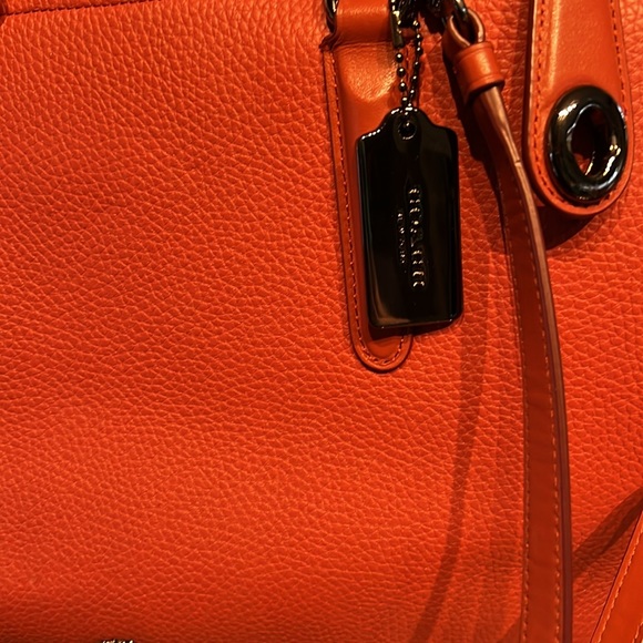 Coach bag like new condition - Picture 16 of 16